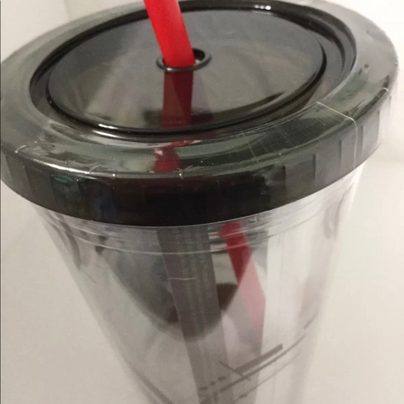 New Star Wars 16oz Plastic Travel Tumbler With 3D Ice Cubes, Instructions, Straw - Picture 6 of 7